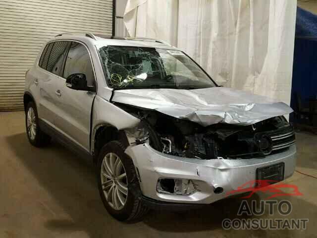 VOLKSWAGEN TIGUAN 2017 - WVGMV7AX2HK020396