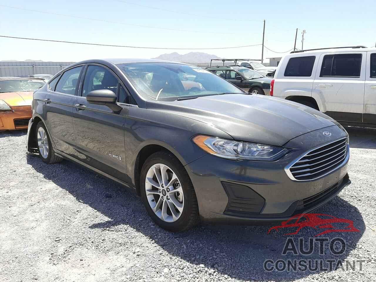 FORD FUSION 2019 - 3FA6P0LU1KR272196