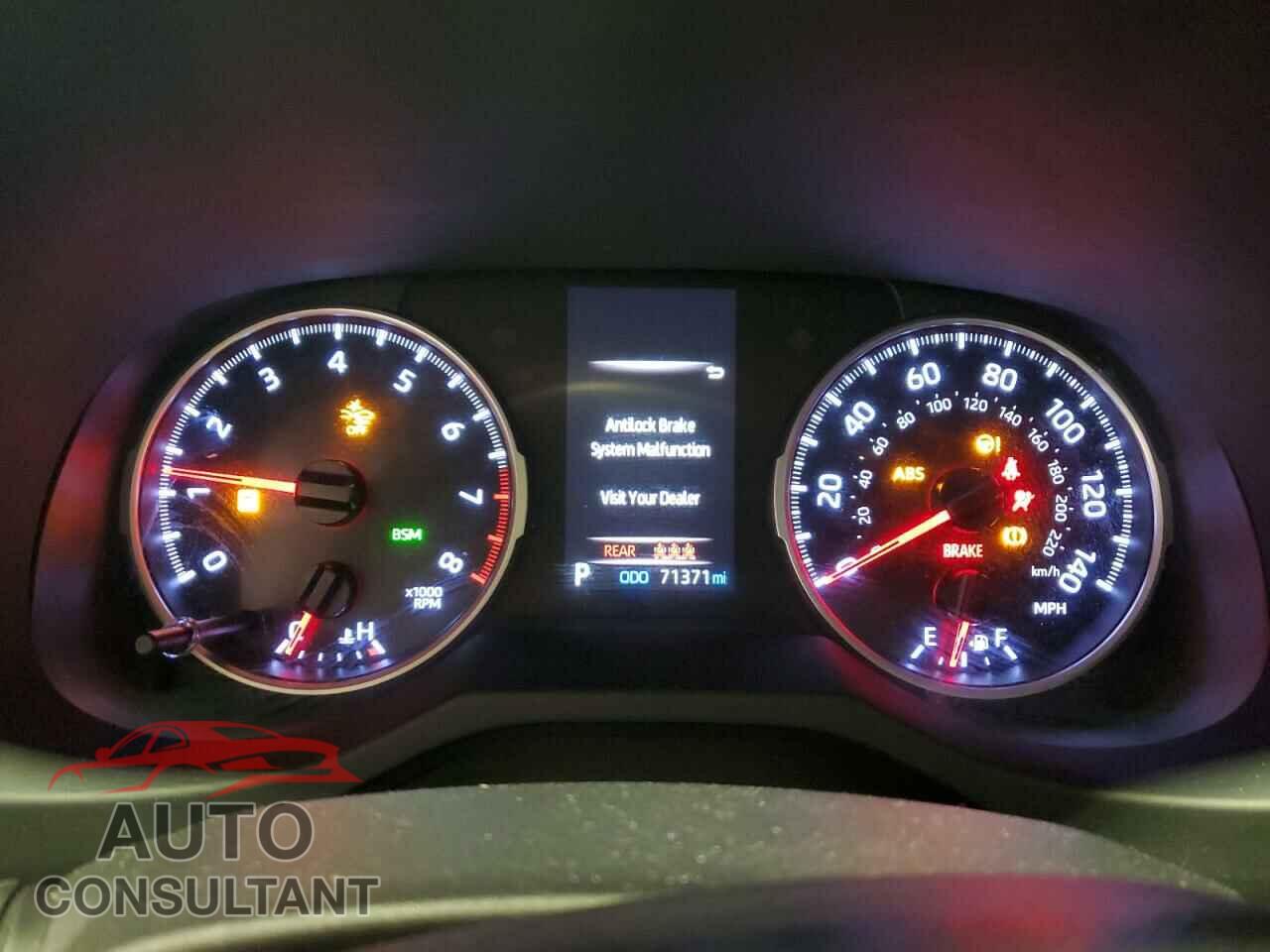 TOYOTA RAV4 2019 - JTMP1RFV3KD518618