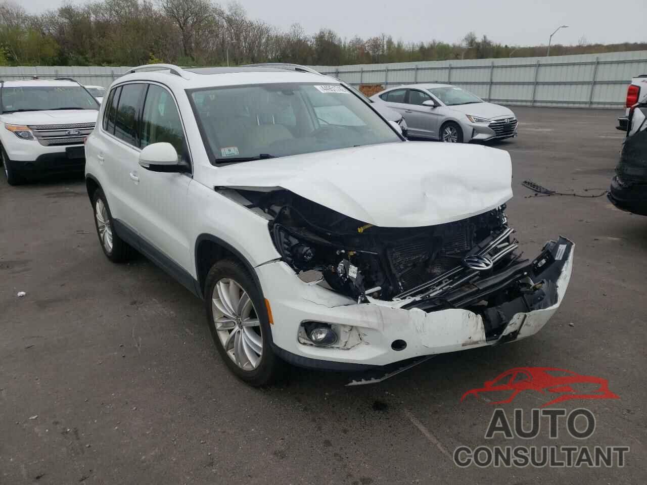 VOLKSWAGEN TIGUAN 2016 - WVGAV7AX4GW529786