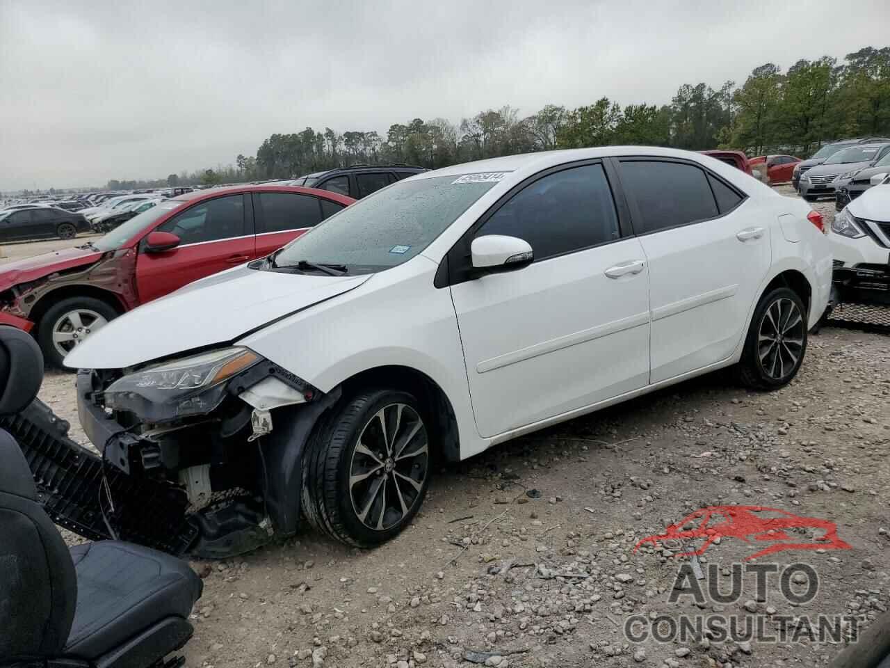 TOYOTA COROLLA 2018 - 5YFBURHEXJP743922