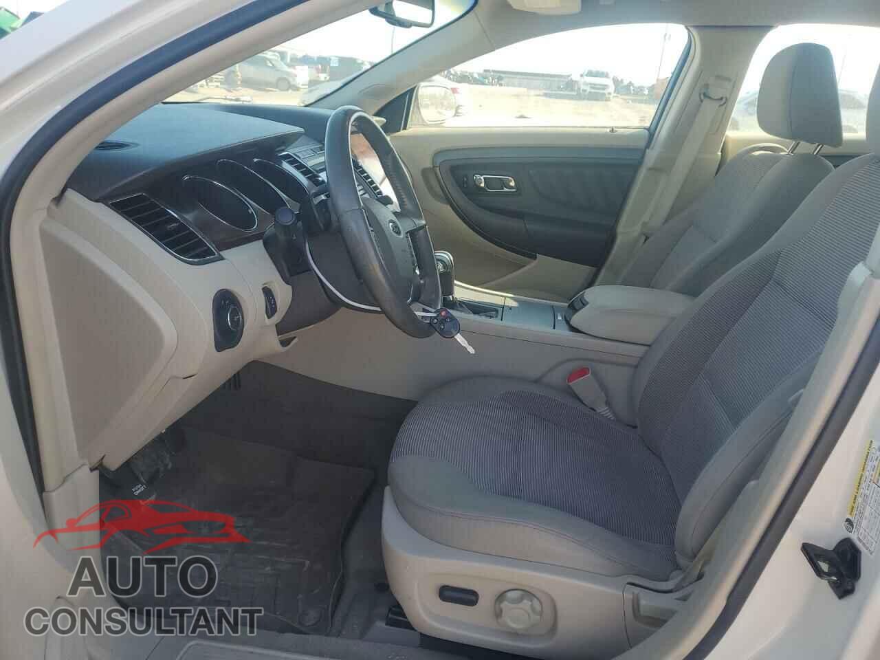 FORD TAURUS 2011 - 1FAHP2EW4BG189436