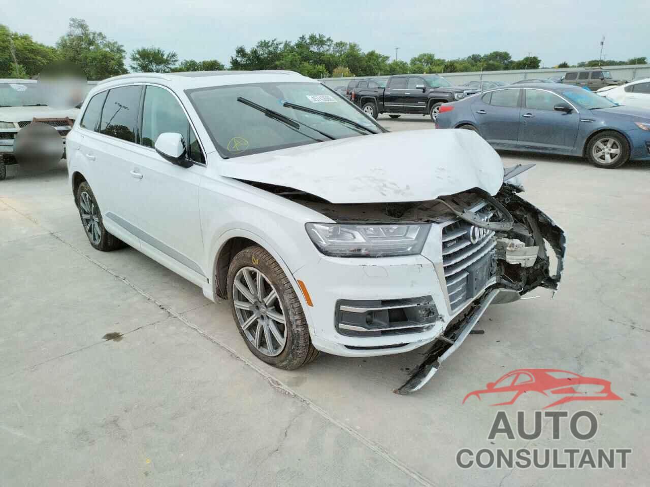 AUDI Q7 2018 - WA1VAAF75JD009021