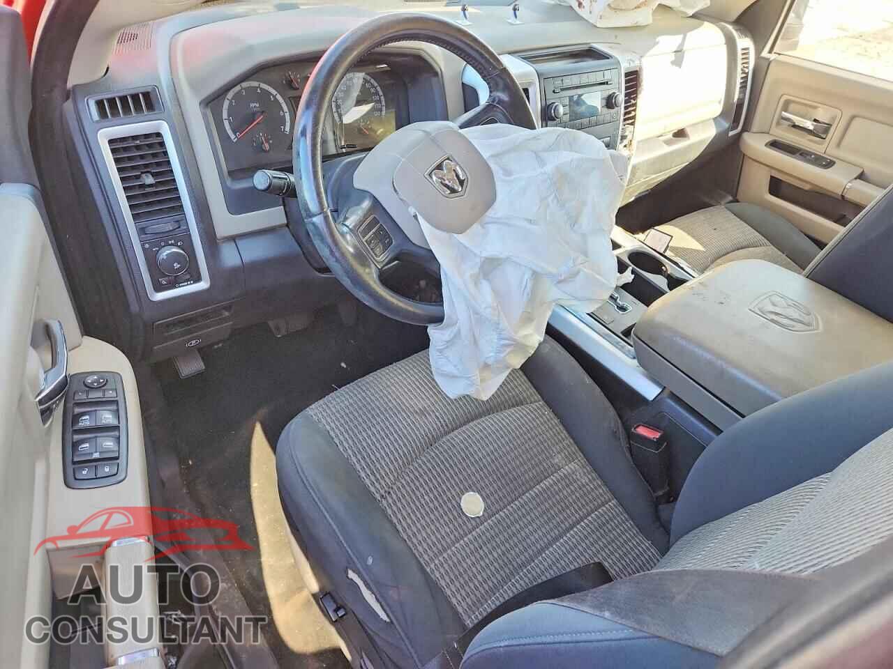 DODGE RAM 1500 2012 - 1C6RD7LTXCS103873