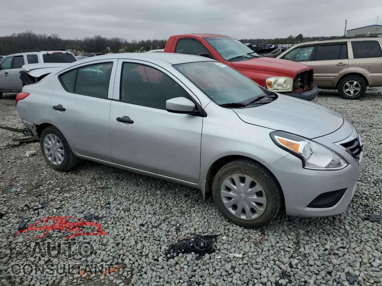 NISSAN VERSA 2017 - 3N1CN7AP3HL861144