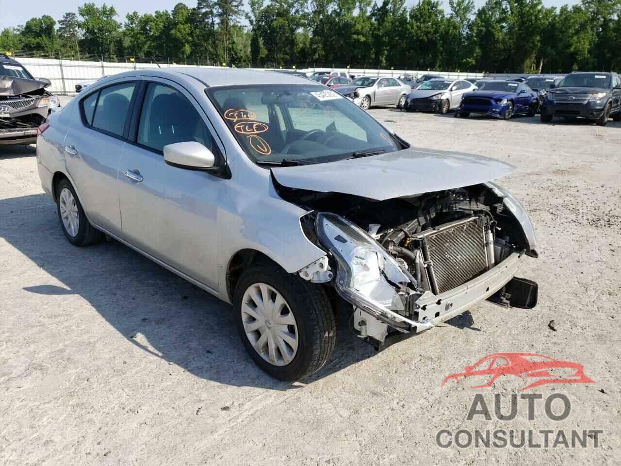 NISSAN VERSA 2019 - 3N1CN7AP2KL857836