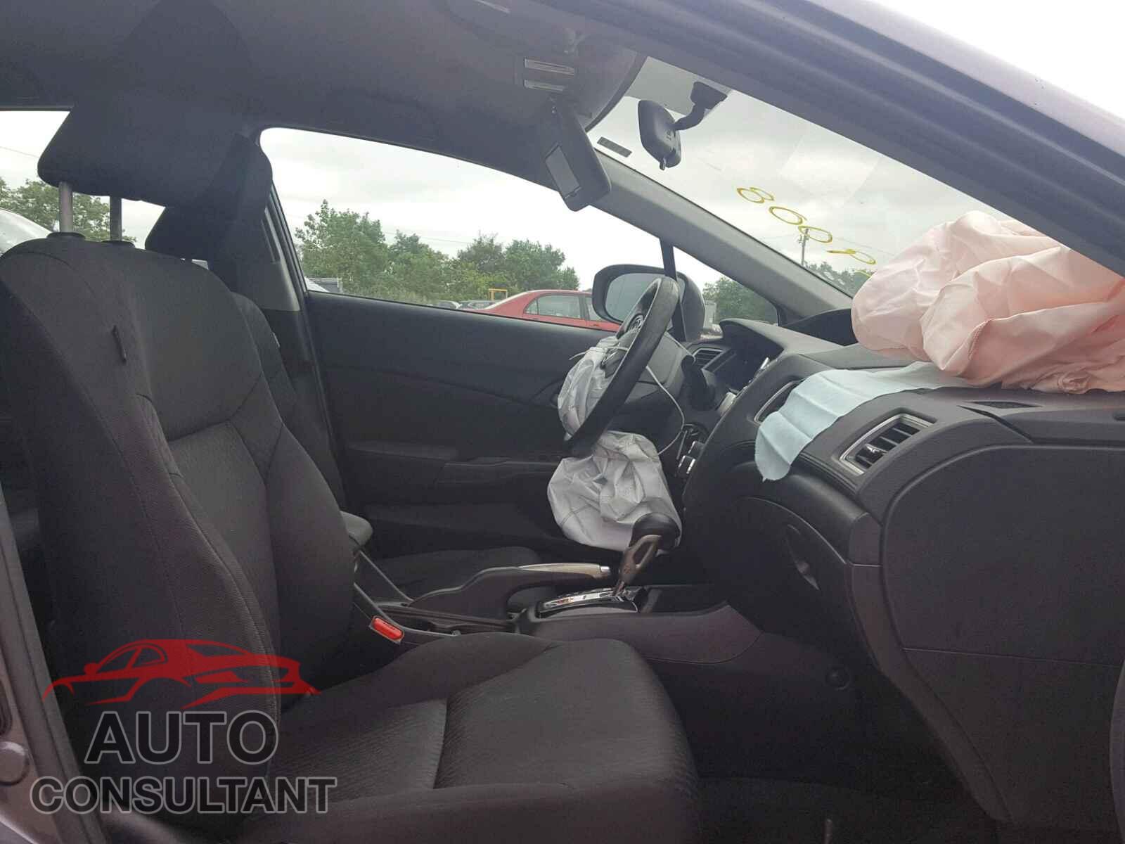 HONDA CIVIC LX 2015 - 19XFB2F57FE298095