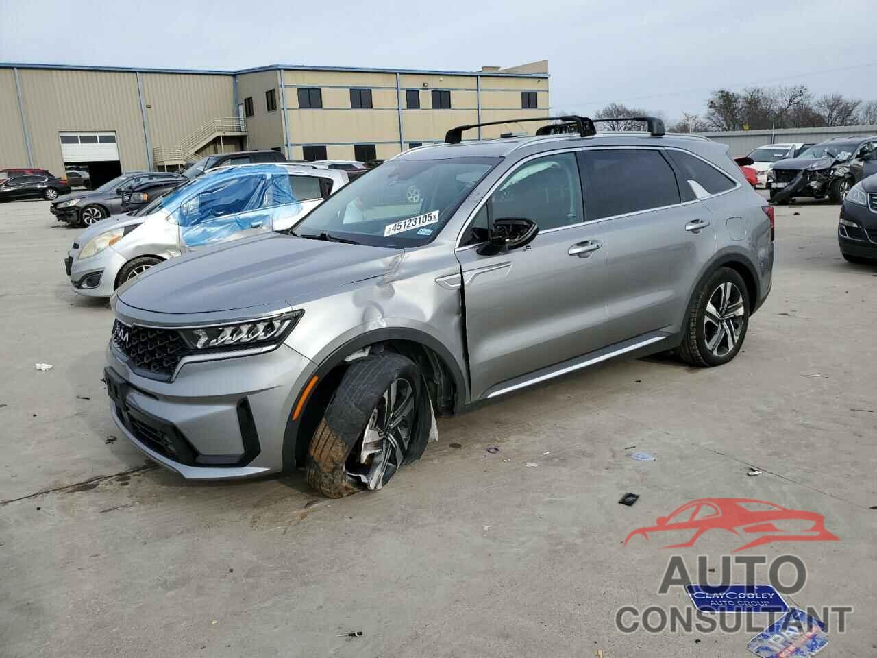 KIA SORENTO 2023 - KNDRHDLG9P5223960