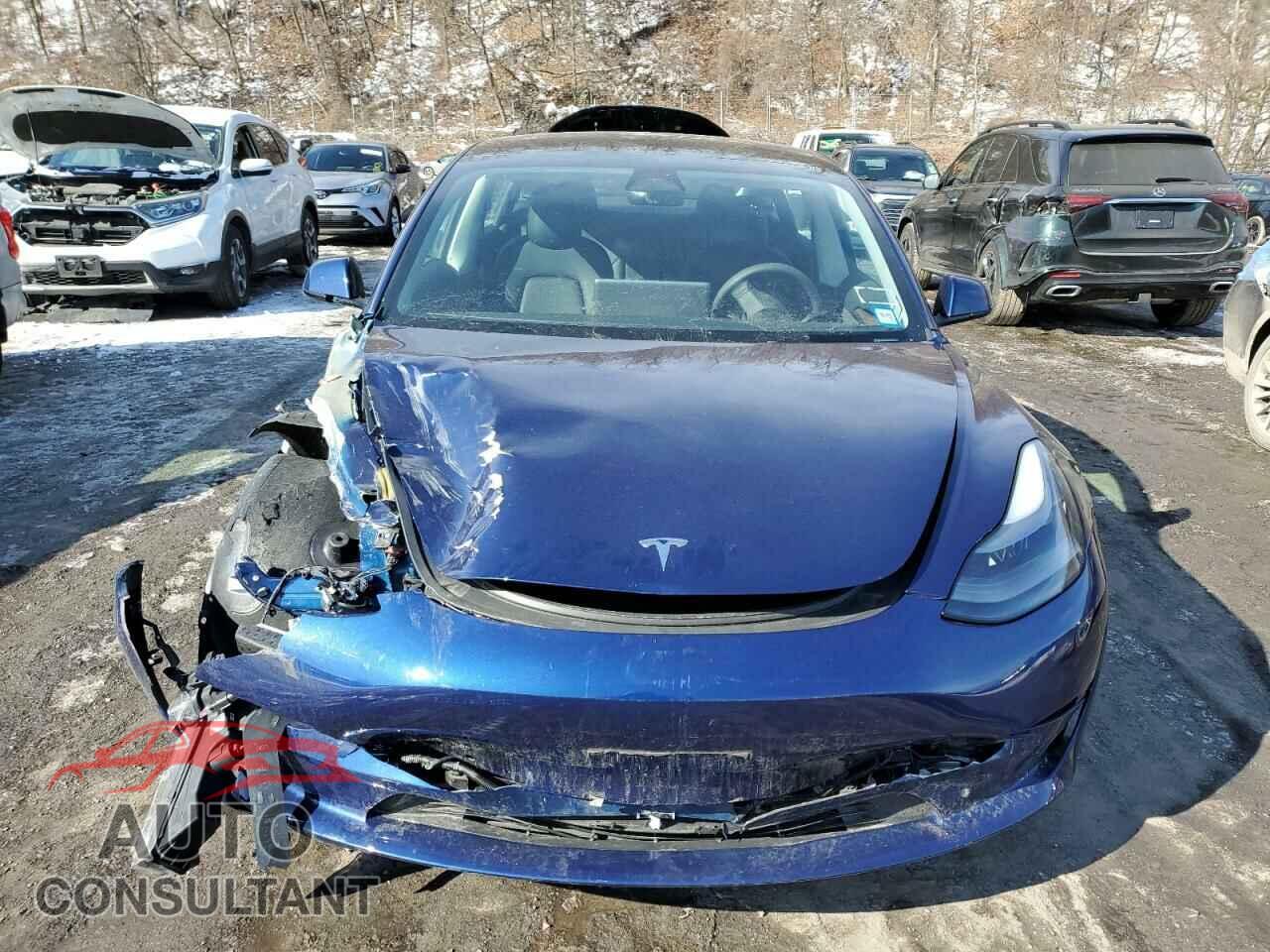 TESLA MODEL 3 2022 - 5YJ3E1EC2NF244331