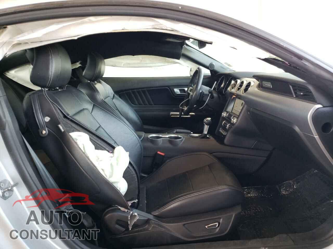 FORD MUSTANG 2019 - 1FA6P8CF7K5159243