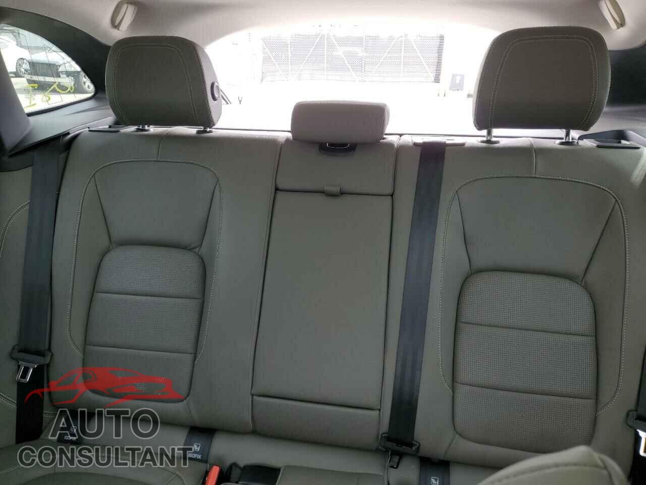 JAGUAR F-PACE 2017 - SADCL2BV8HA884868