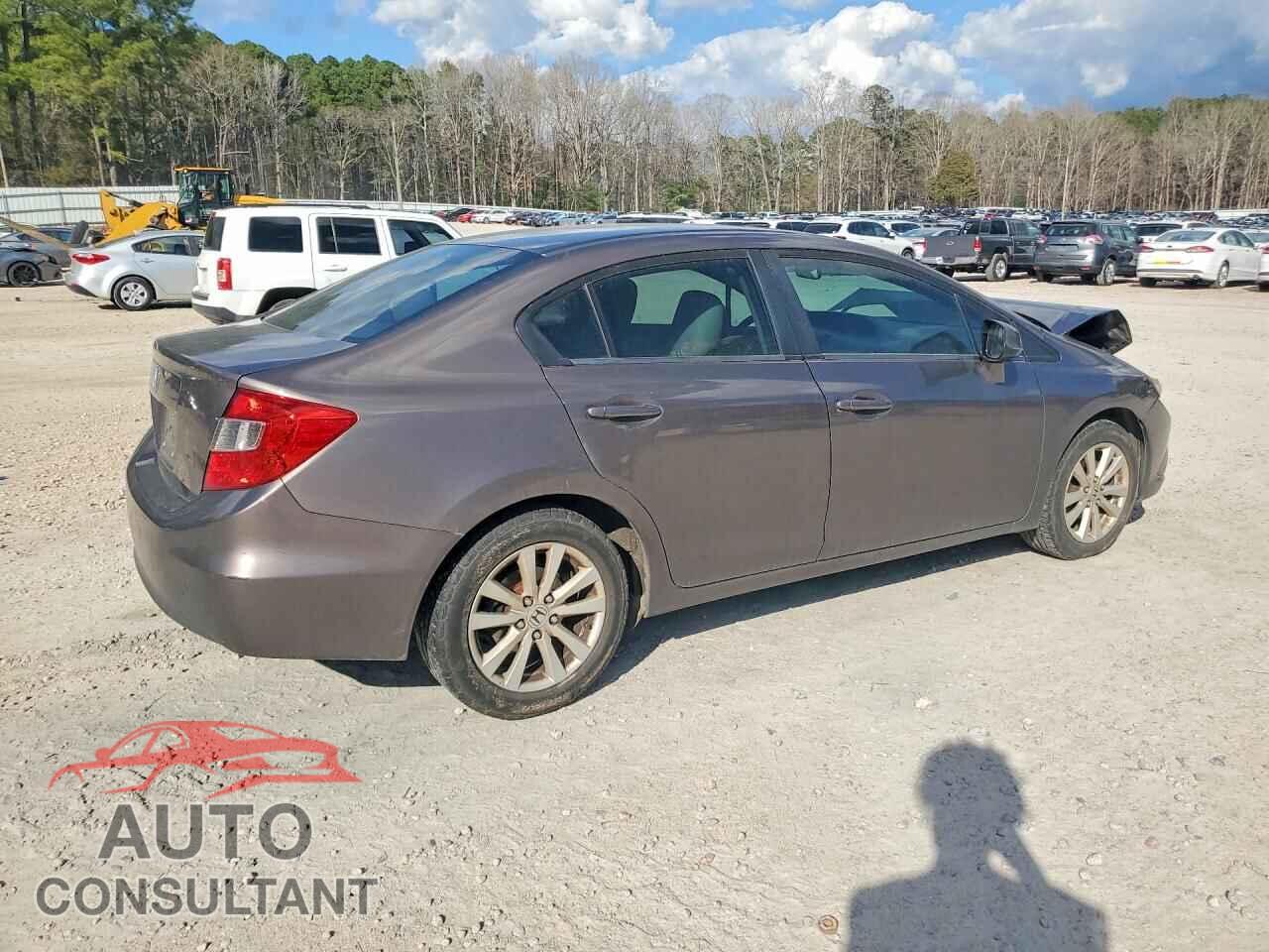 HONDA CIVIC 2012 - 2HGFB2F84CH513475