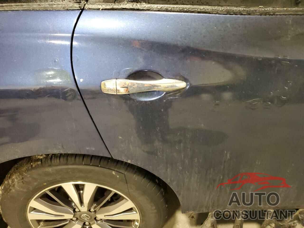NISSAN PATHFINDER 2019 - 5N1DR2MM0KC615614