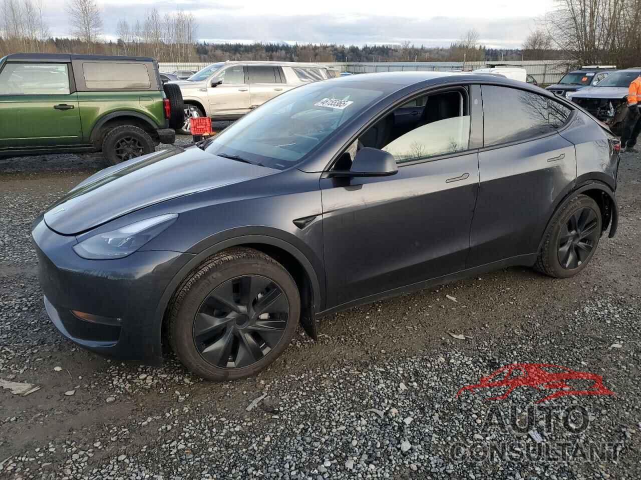 TESLA MODEL Y 2024 - 7SAYGDEE7RF164261