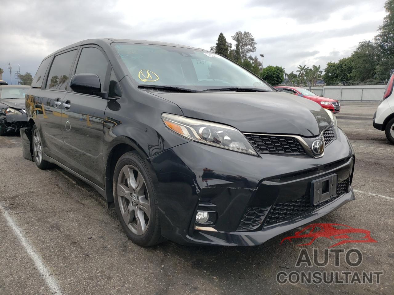 TOYOTA SIENNA 2019 - 5TDXZ3DC1KS988299