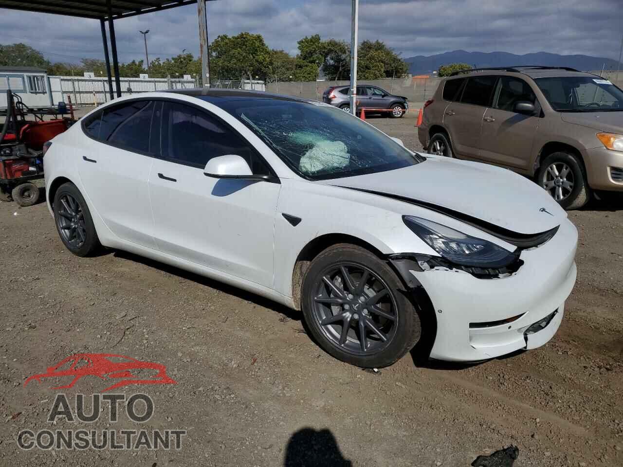 TESLA MODEL 3 2018 - 5YJ3E1EB2JF112770