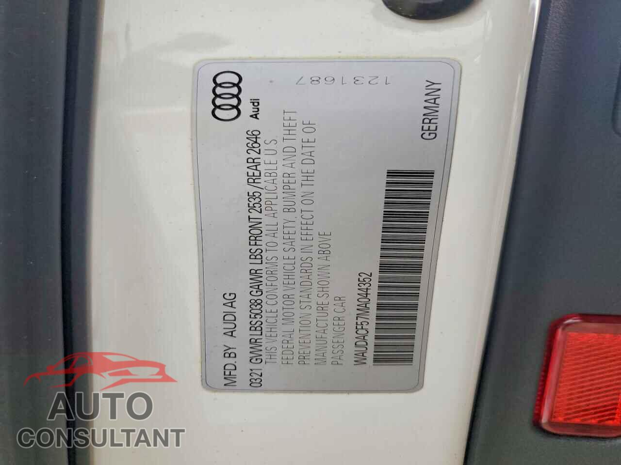 AUDI A5 2021 - WAUDACF57MA044352