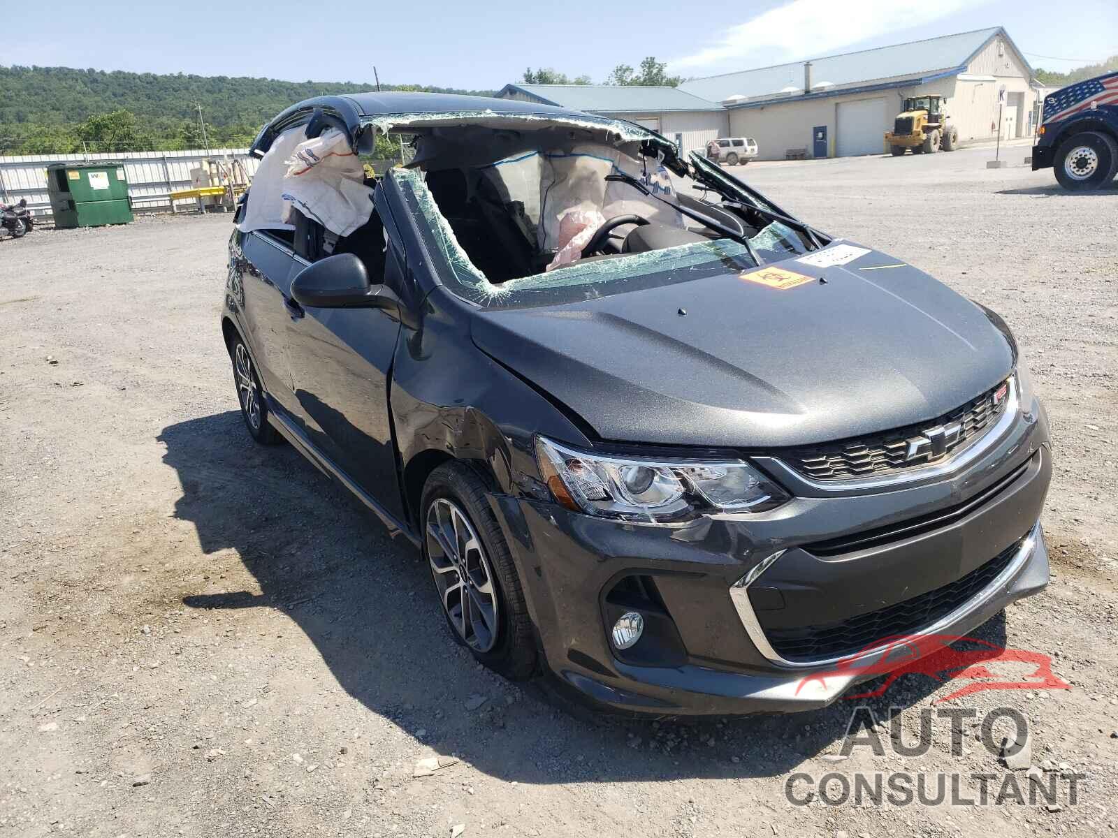 CHEVROLET SONIC 2018 - 1G1JD6SG3J4120173