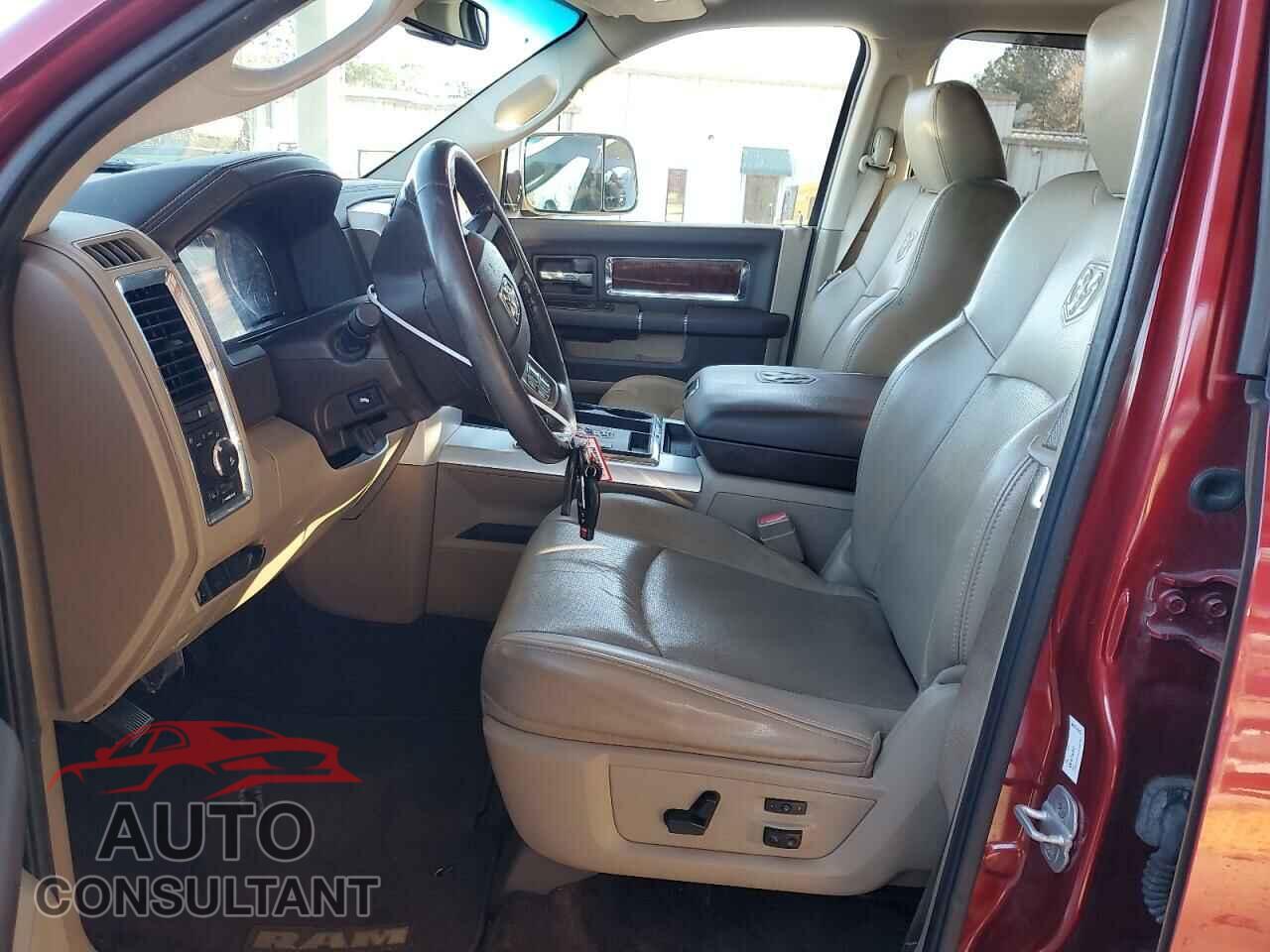 DODGE RAM 1500 2012 - 1C6RD7NT4CS128734