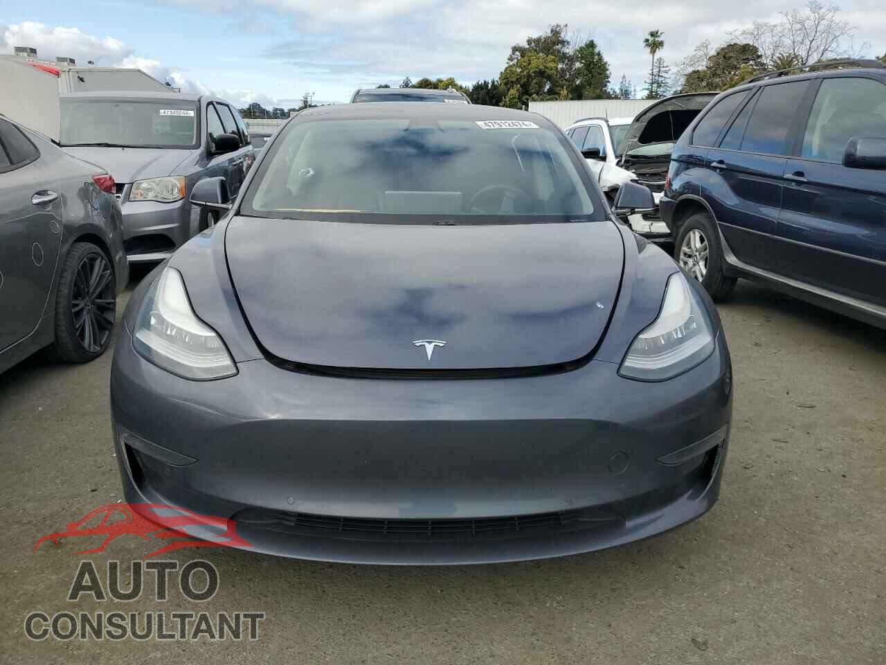 TESLA MODEL 3 2020 - 5YJ3E1EA2LF743397