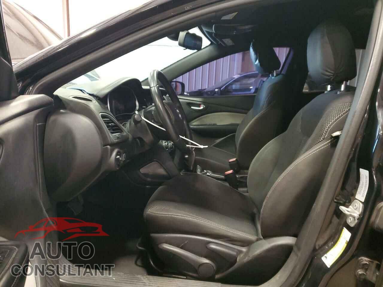 DODGE DART 2015 - 1C3CDFBB1FD242143