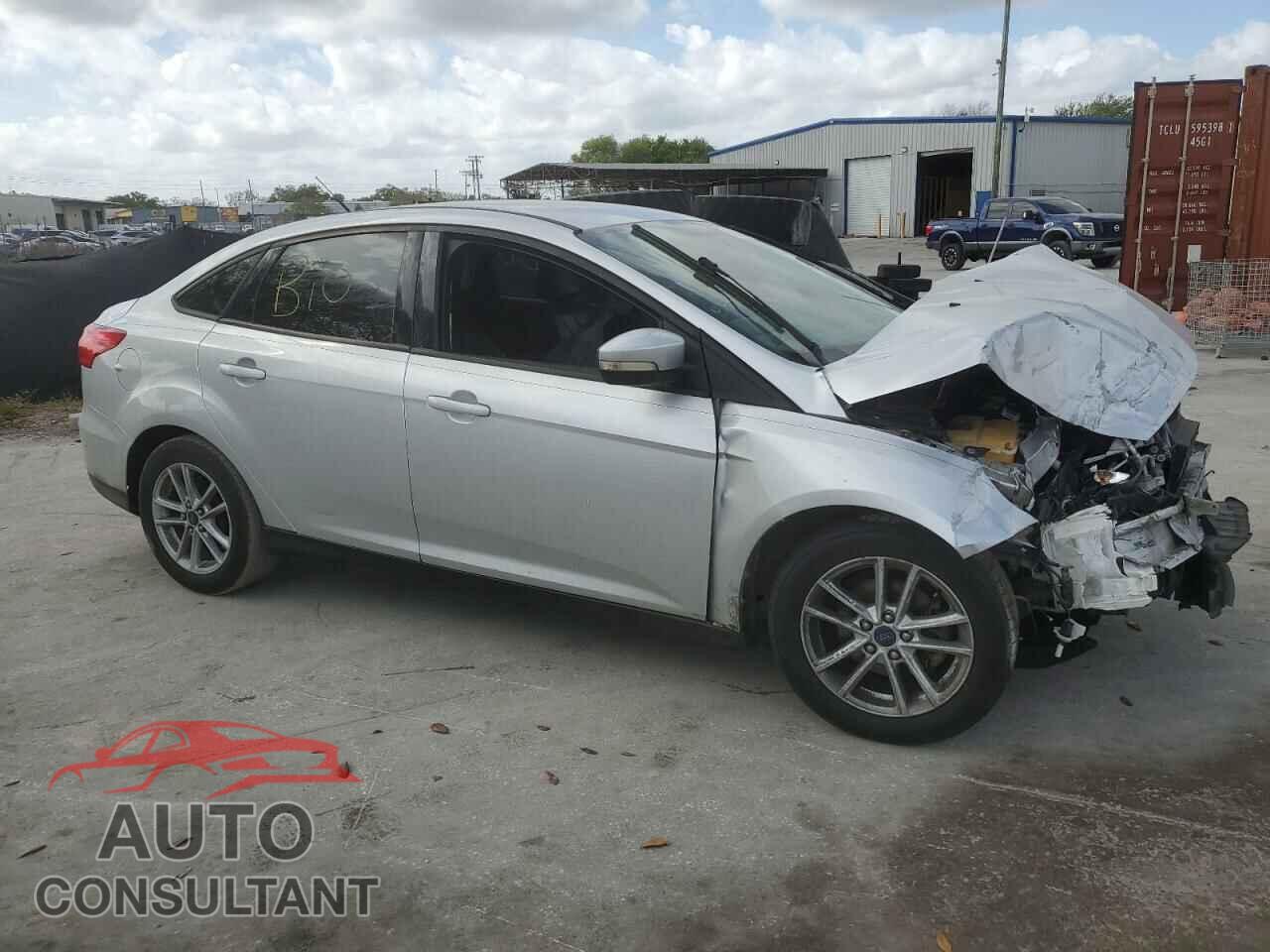 FORD FOCUS 2016 - 1FADP3F23GL236017
