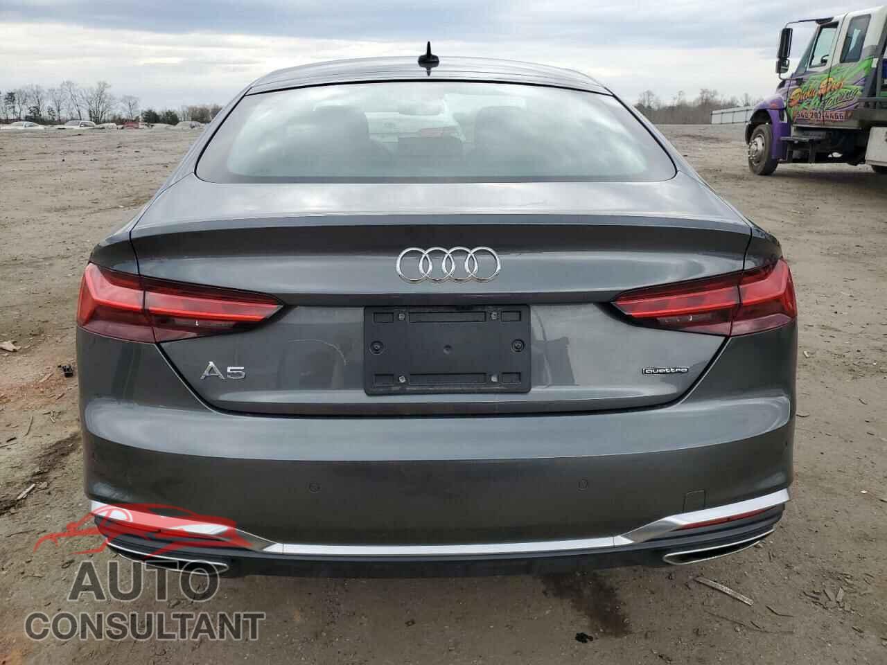 AUDI A5 2021 - WAUDACF55MA027338
