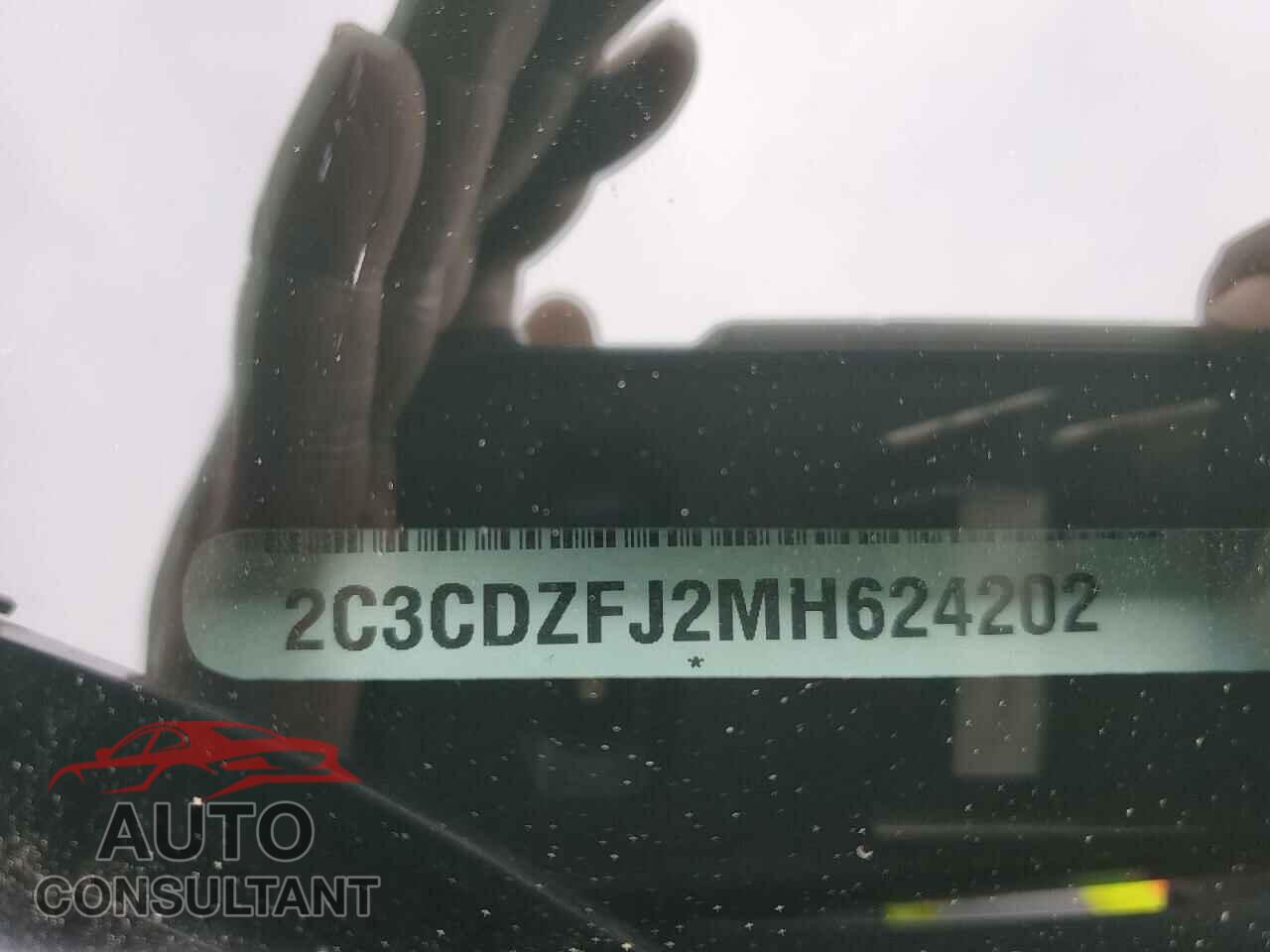 DODGE CHALLENGER 2021 - 2C3CDZFJ2MH624202