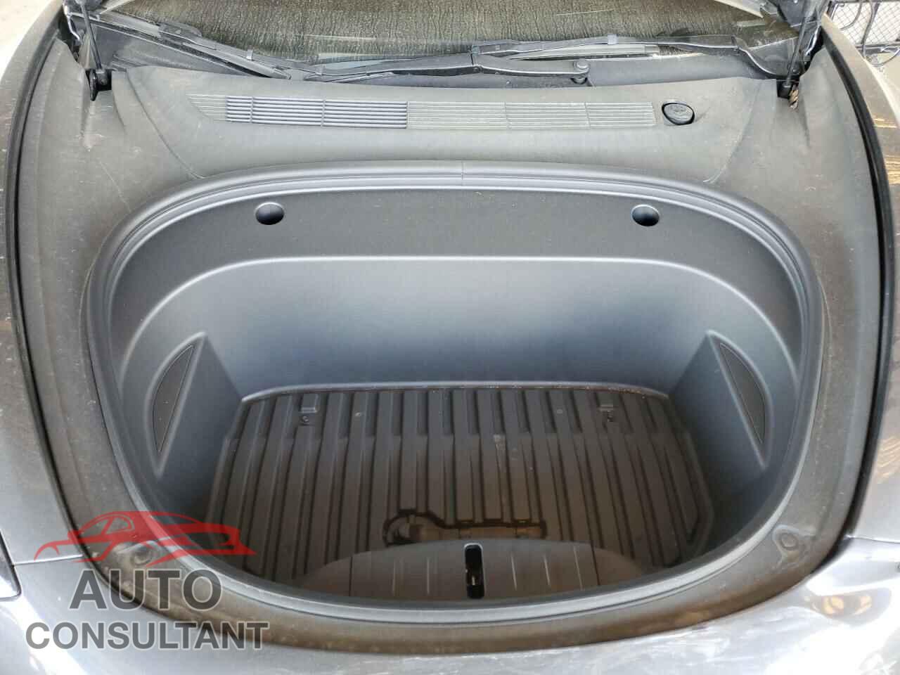TESLA MODEL 3 2023 - 5YJ3E1EA0PF661352