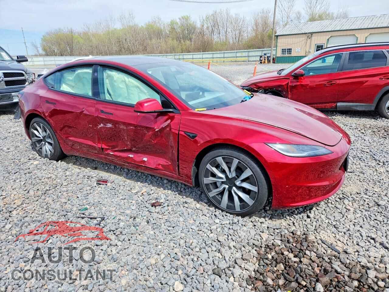 TESLA MODEL 3 2024 - 5YJ3E1EB7RF854528