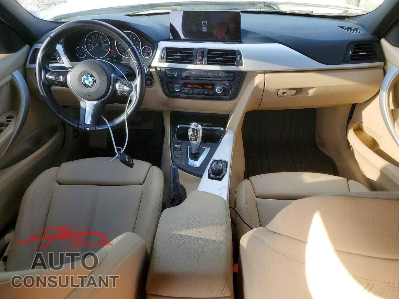 BMW 3 SERIES 2014 - WBA3B1C51EP679552