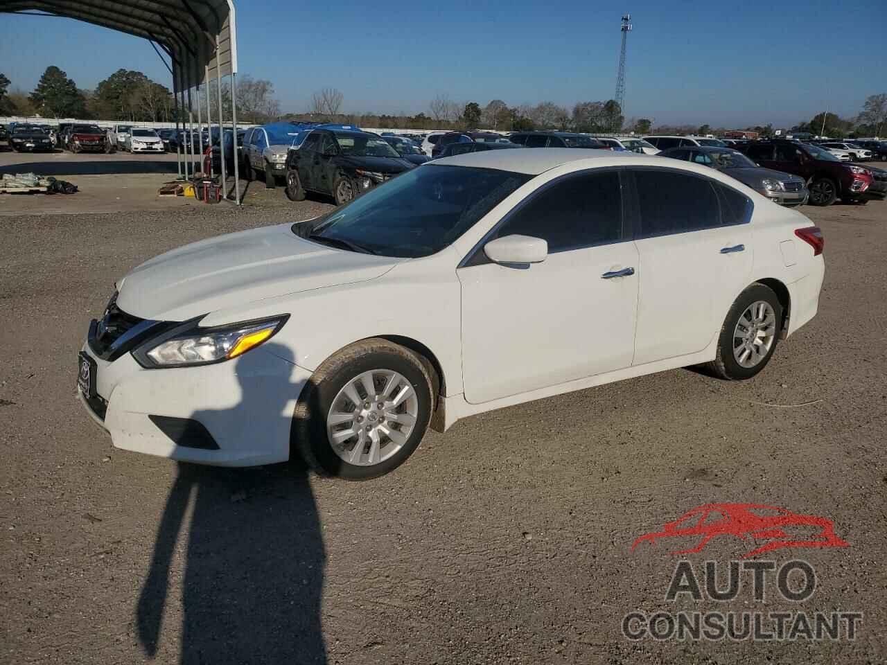 NISSAN ALTIMA 2017 - 1N4AL3AP5HN318970