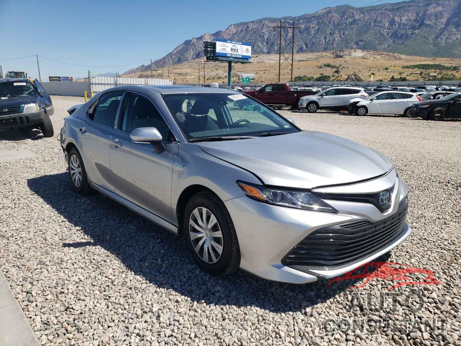 TOYOTA CAMRY 2020 - 4T1E31AK0LU529878