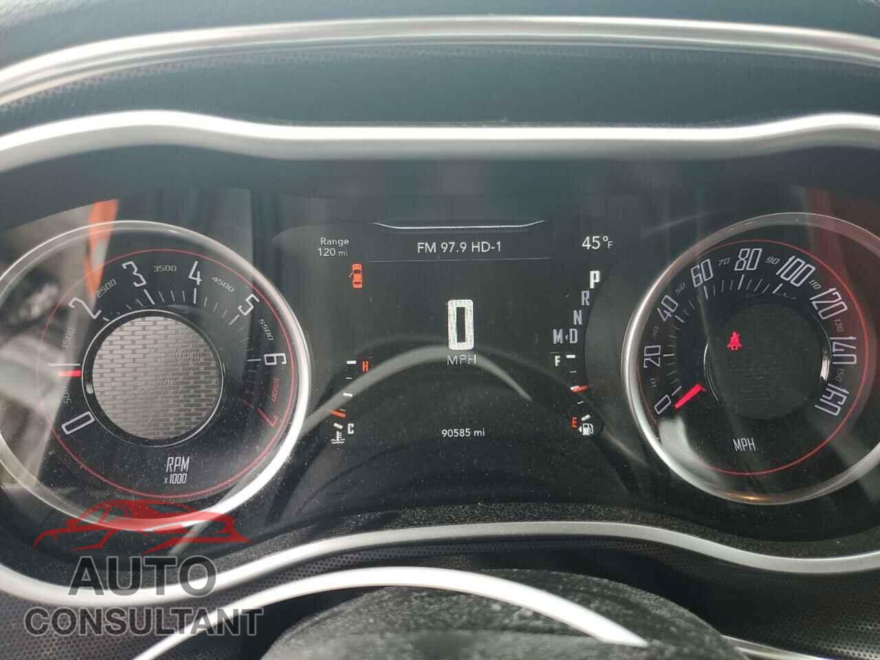 DODGE CHALLENGER 2018 - 2C3CDZGGXJH246855