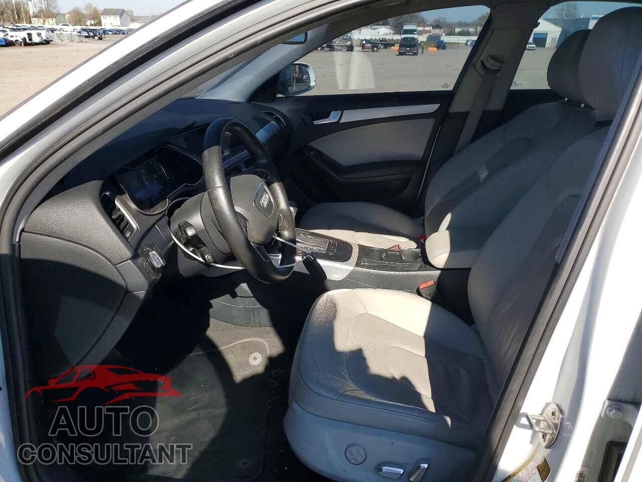 AUDI A4 2013 - WAUBFAFL9DN025046