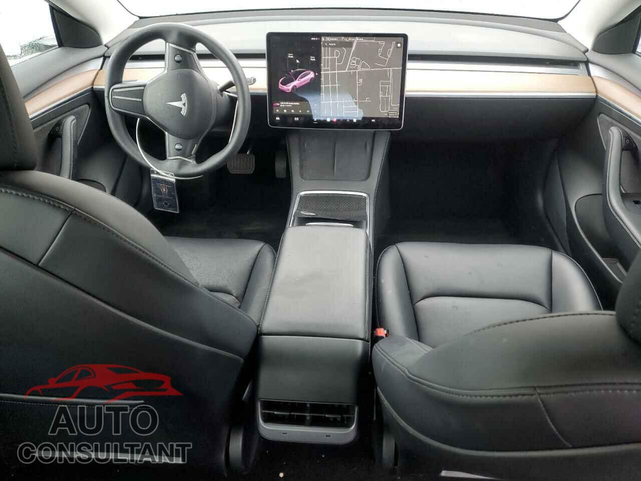 TESLA MODEL 3 2021 - 5YJ3E1EA8MF075753