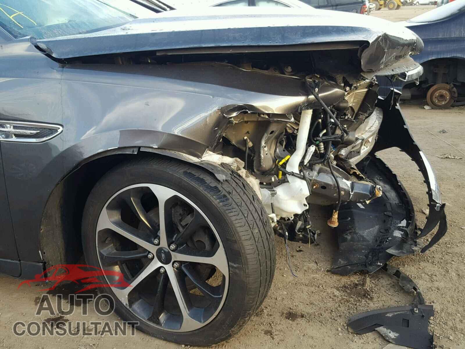 FORD TAURUS 2015 - 1FAHP2H85FG179579