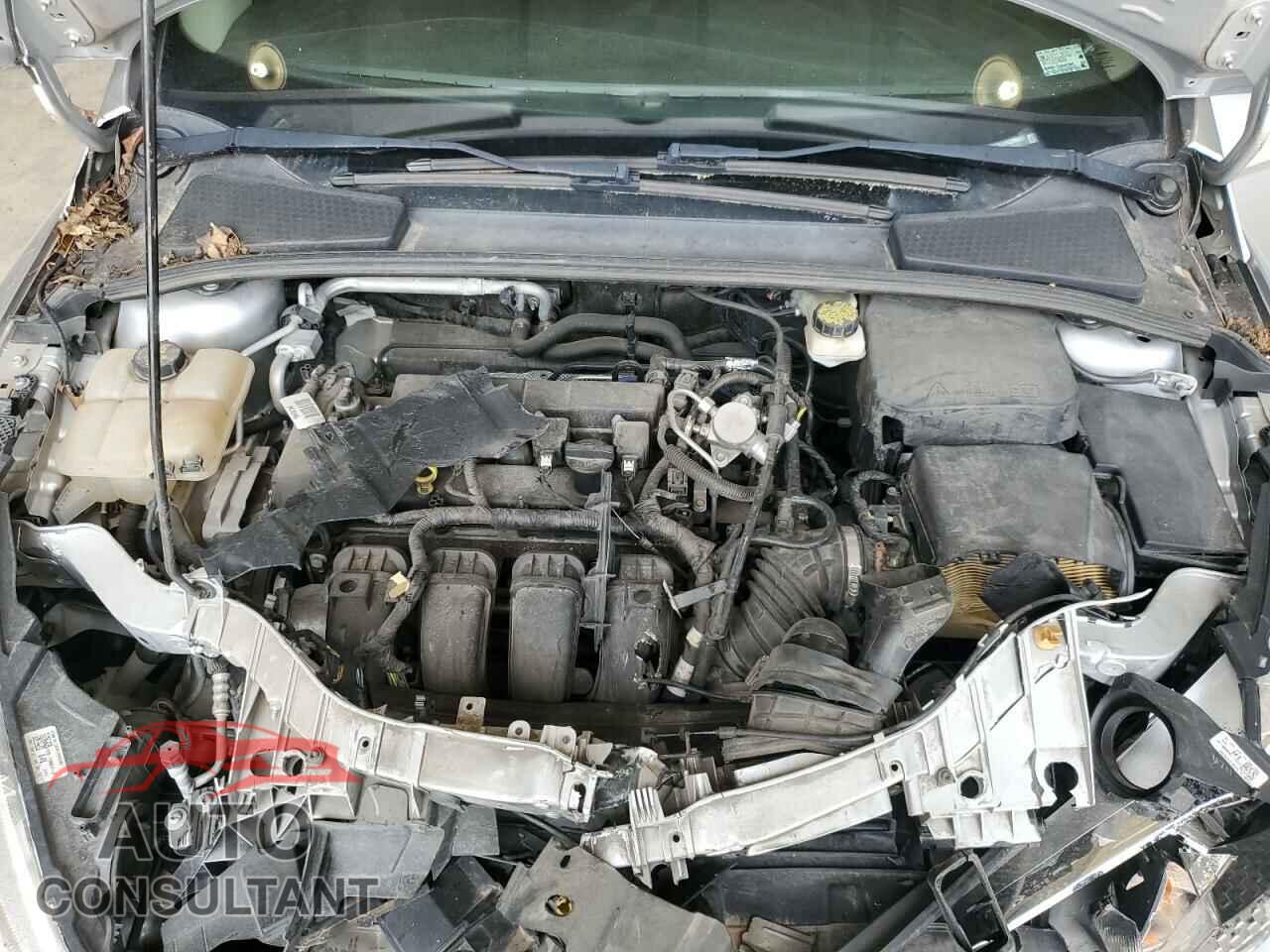 FORD FOCUS 2017 - 1FADP3E22HL299581