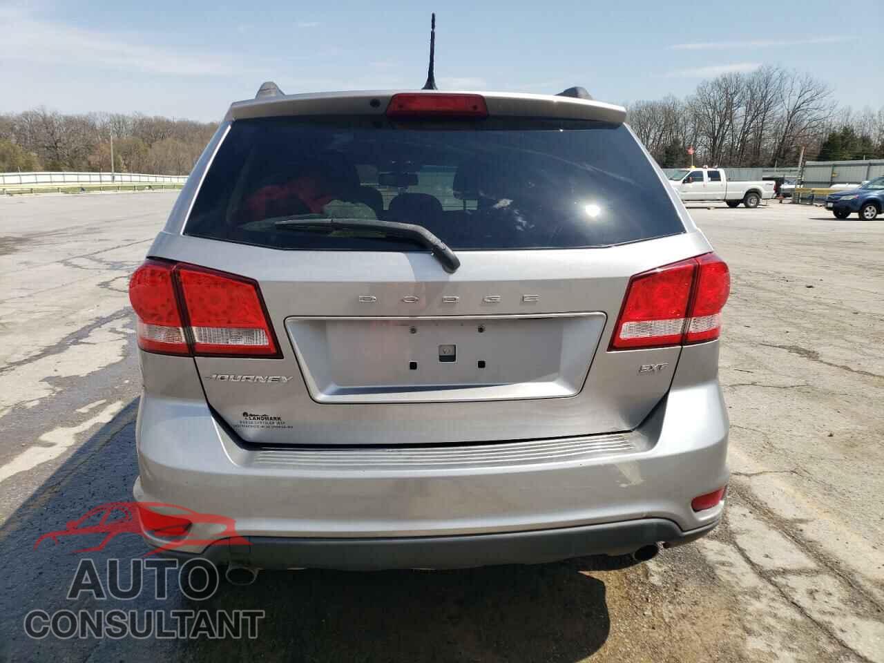 DODGE JOURNEY 2015 - 3C4PDCBG4FT692743