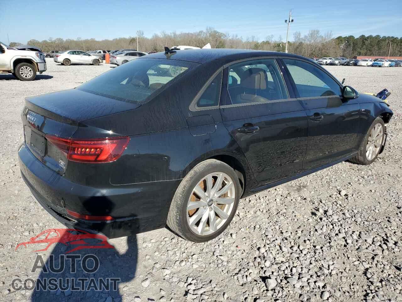 AUDI A4 2018 - WAUDNAF45JA106830