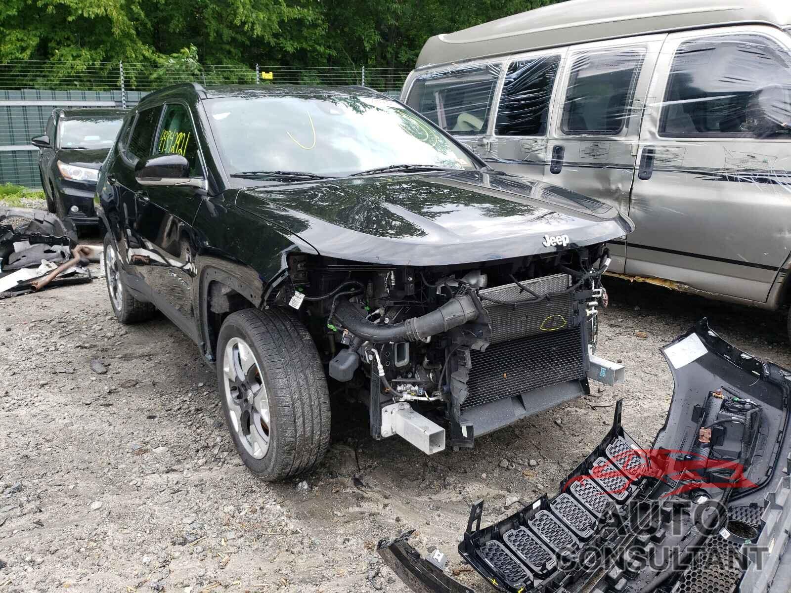 JEEP COMPASS 2018 - 3C4NJDCB9JT333700