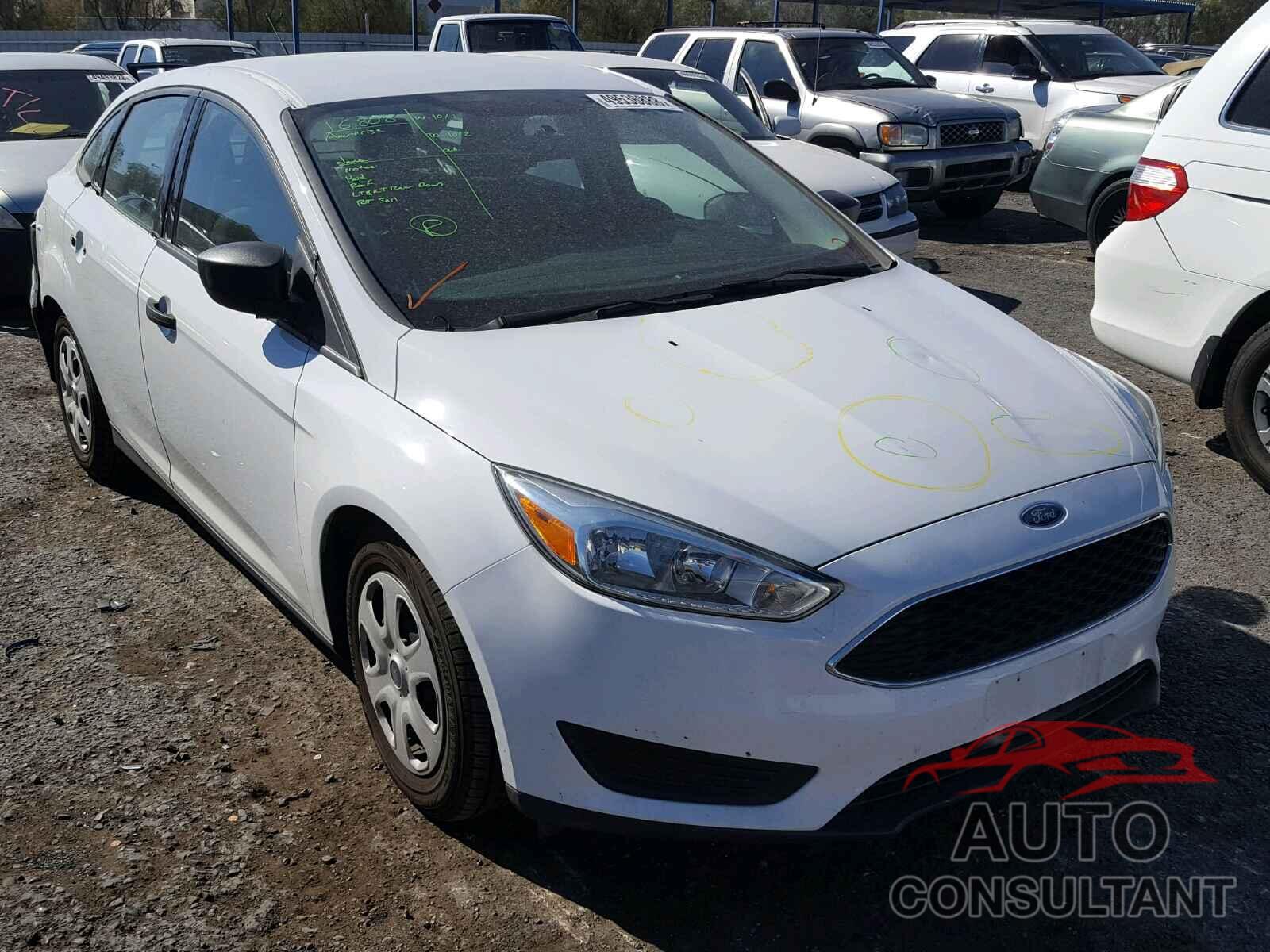 FORD FOCUS 2016 - 1FADP3E28GL246589
