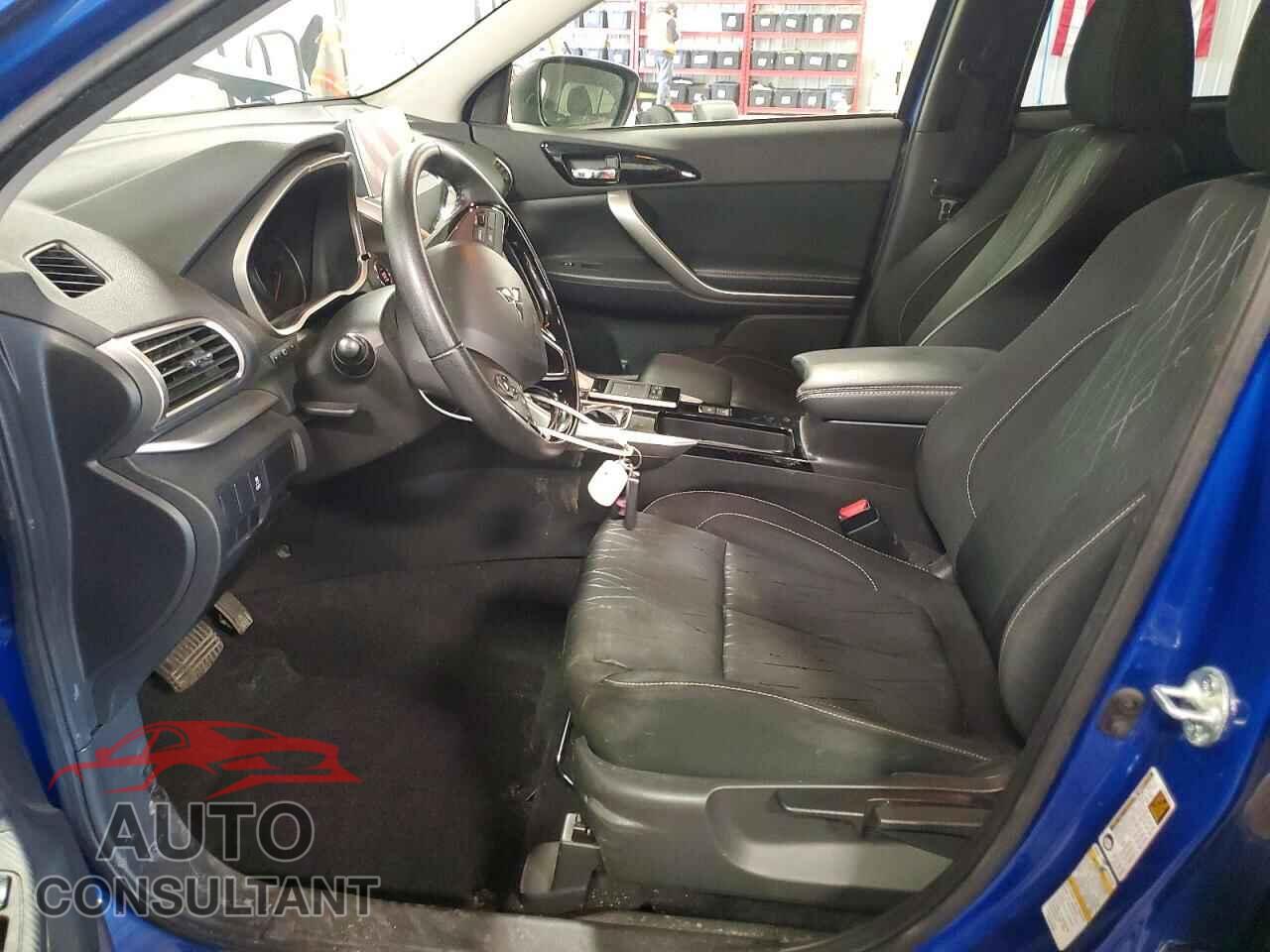 MITSUBISHI ECLIPSE 2018 - JA4AT5AA1JZ064653