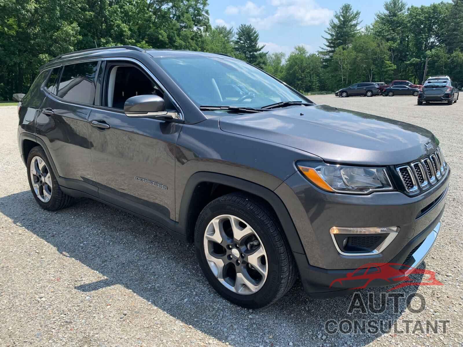 JEEP COMPASS 2019 - 3C4NJCCB7KT676016