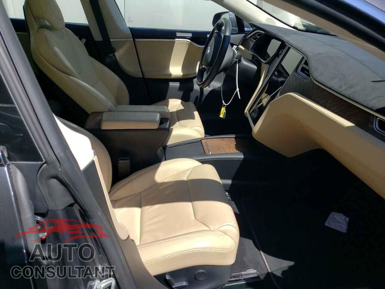 TESLA MODEL S 2017 - 5YJSA1E26HF201436