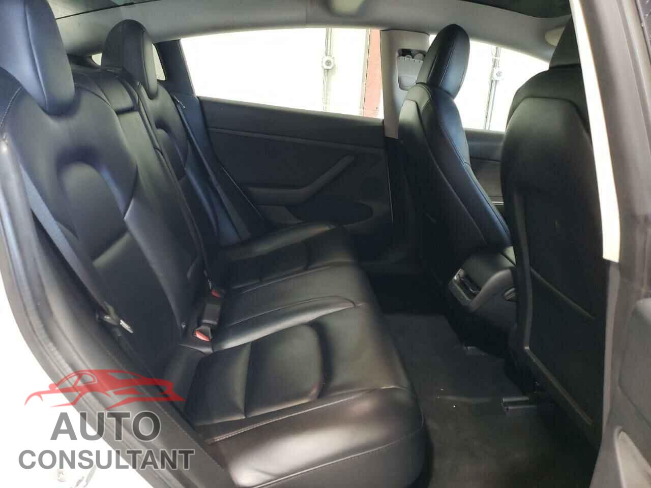 TESLA MODEL 3 2021 - 5YJ3E1EA1MF089705