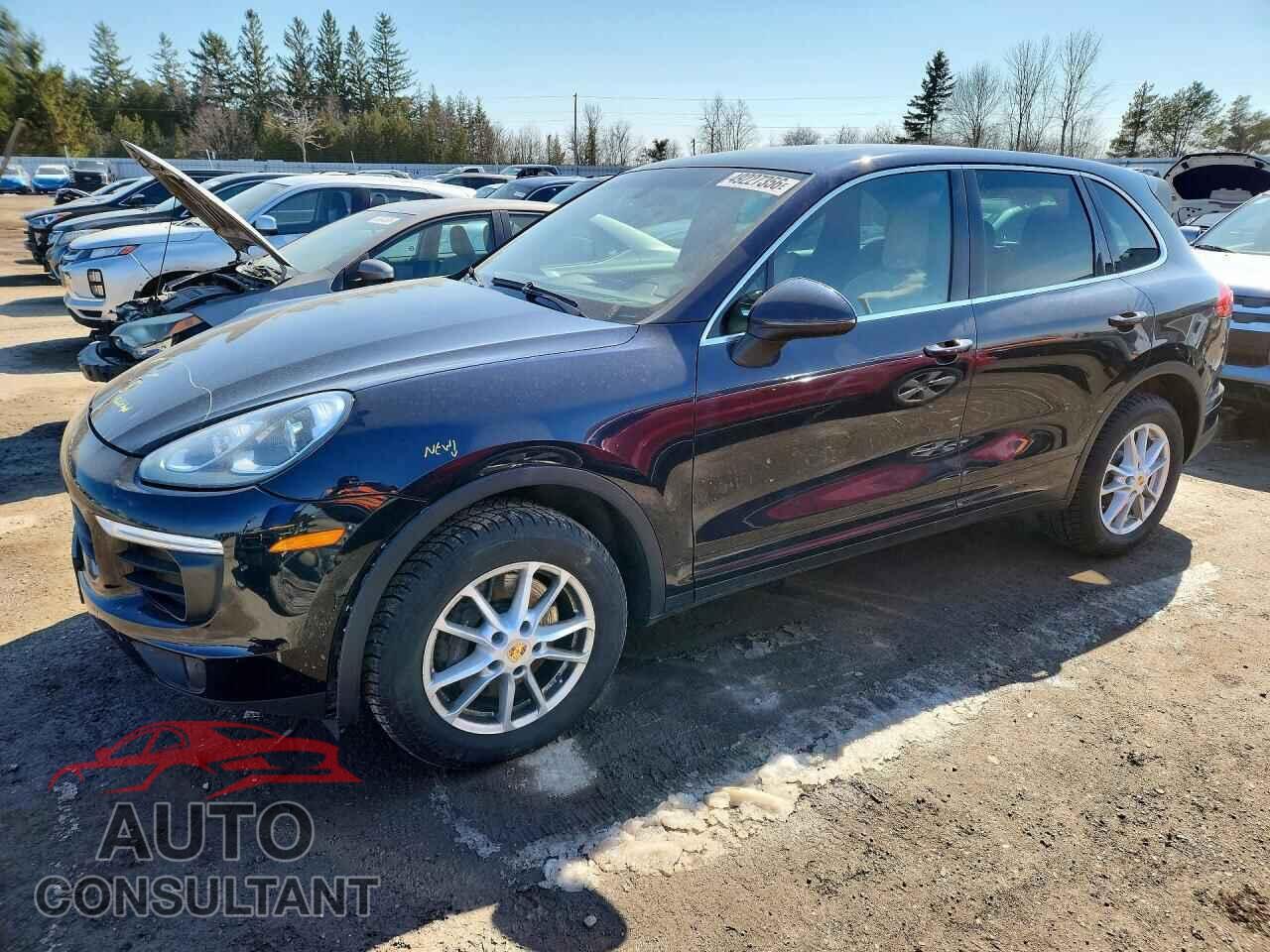 PORSCHE CAYENNE 2016 - WP1AA2A29GKA14943