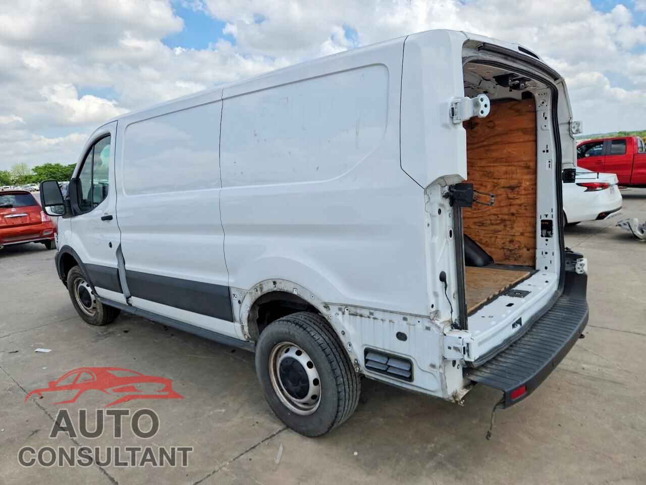 FORD TRANSIT 2024 - 1FTBR1Y85RKA10460