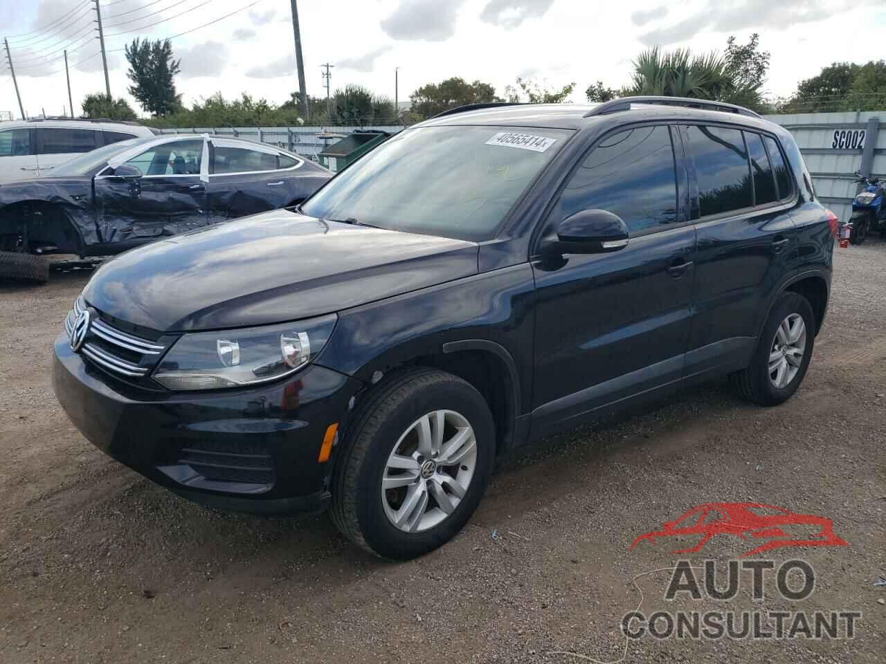 VOLKSWAGEN TIGUAN 2016 - WVGAV7AXXGW006109