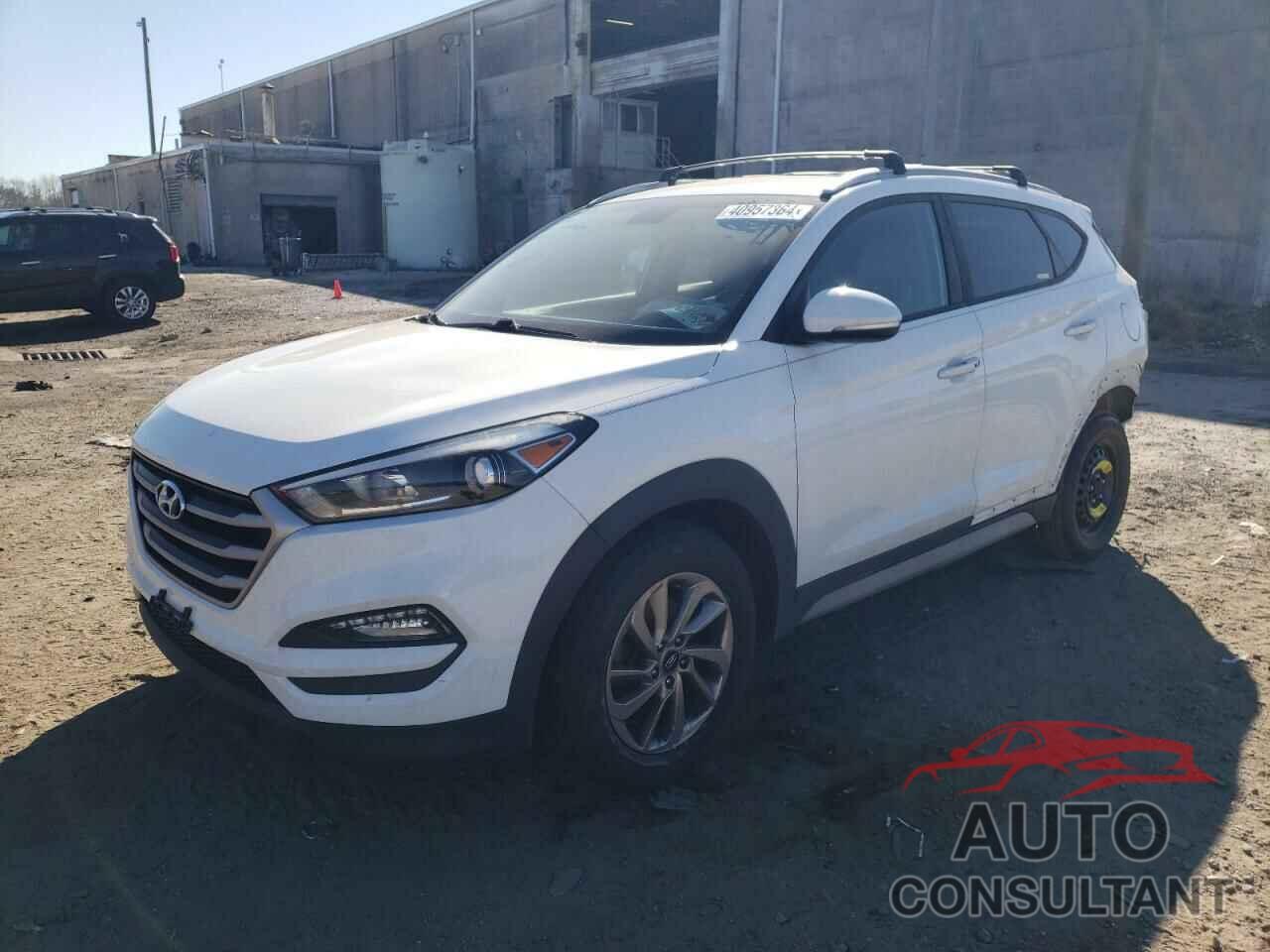 HYUNDAI TUCSON 2017 - KM8J33A44HU441936